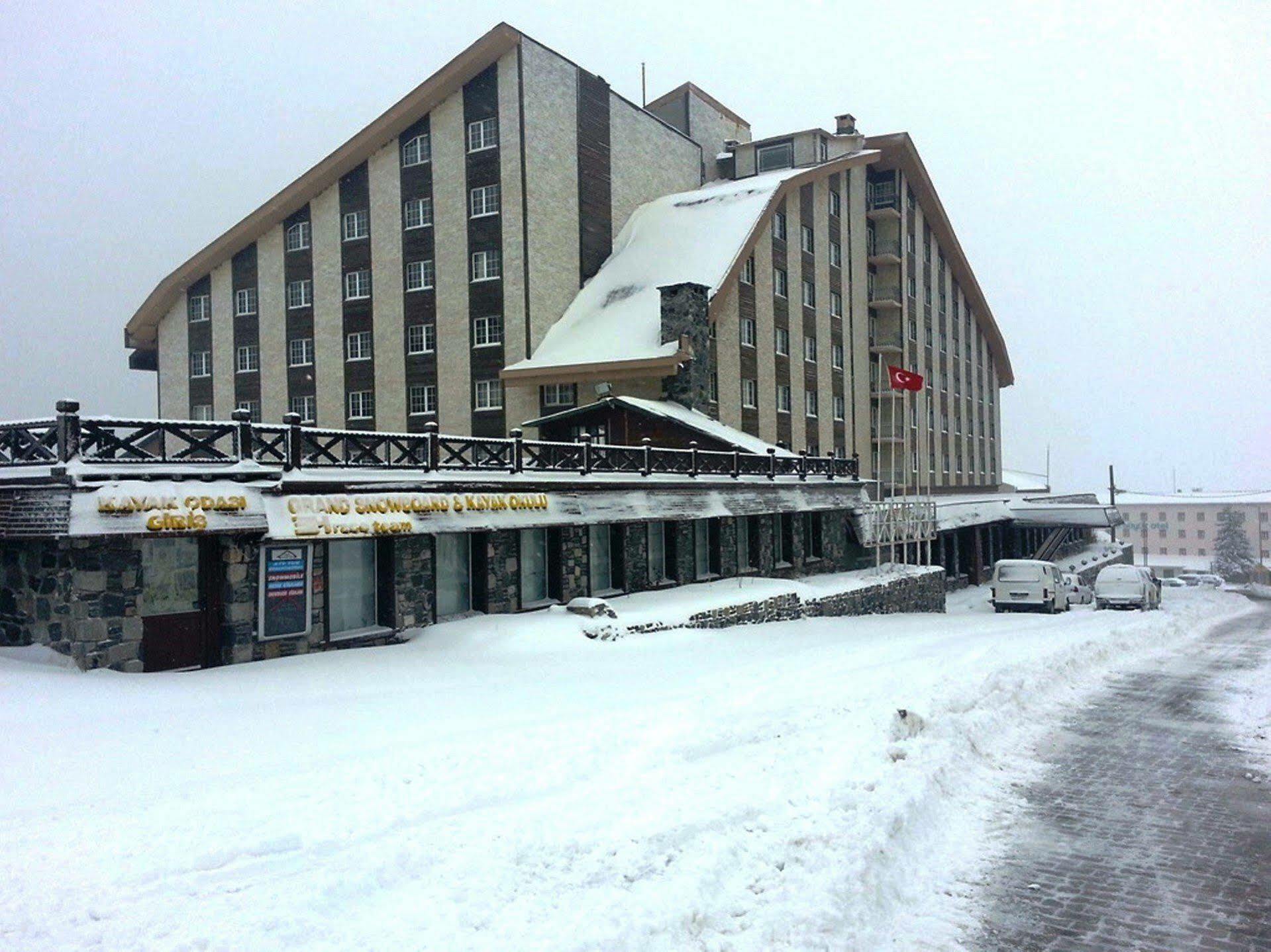 Hotel Grand Yazici Uludag Exteriér fotografie
